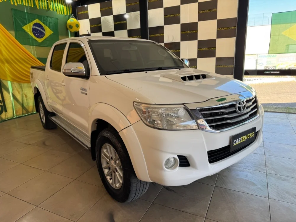 Toyota Hilux CD SRV D4-D 4x4 3.0 TDI Diesel Aut