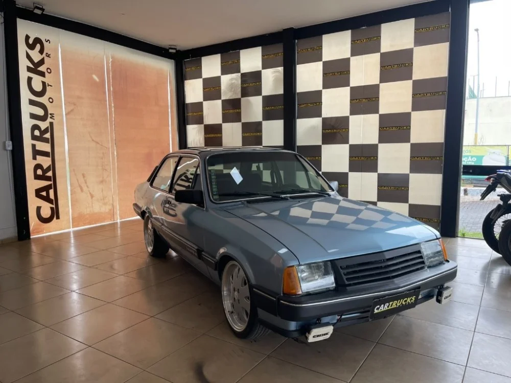 GM - Chevrolet Chevette DL  1.6 Turbo