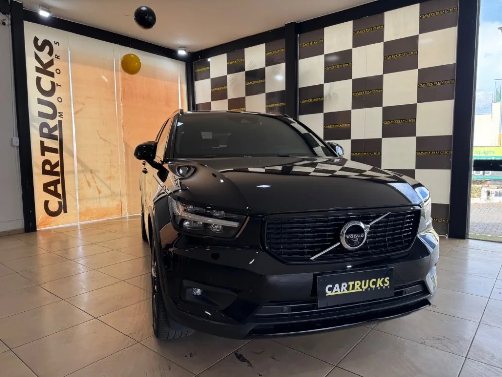 Volvo XC 40 T-5 R-DESIGN 2.0 252cv AWD